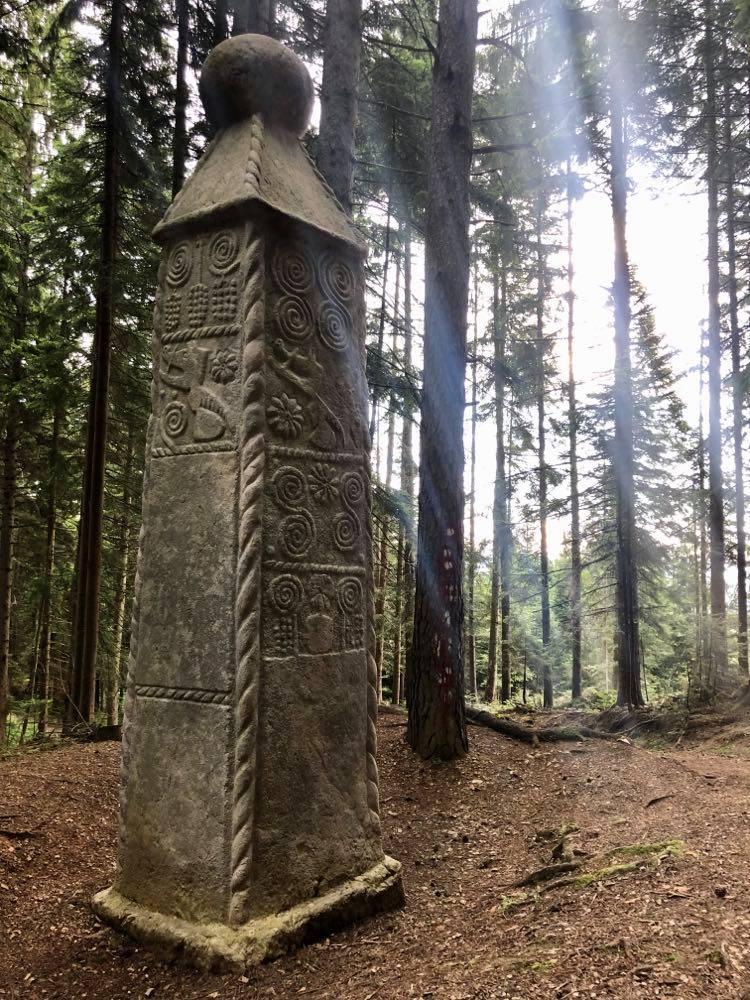Obelisk u Bakićima